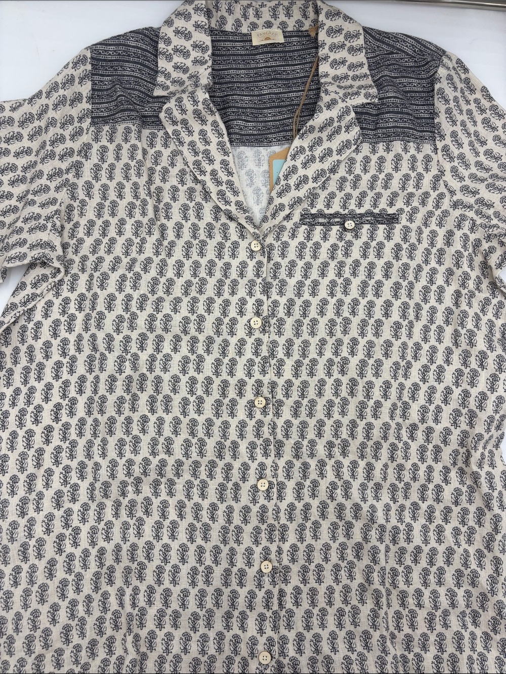 Faherty Paradise Point Shirtdress in Summer Pearl Blossom